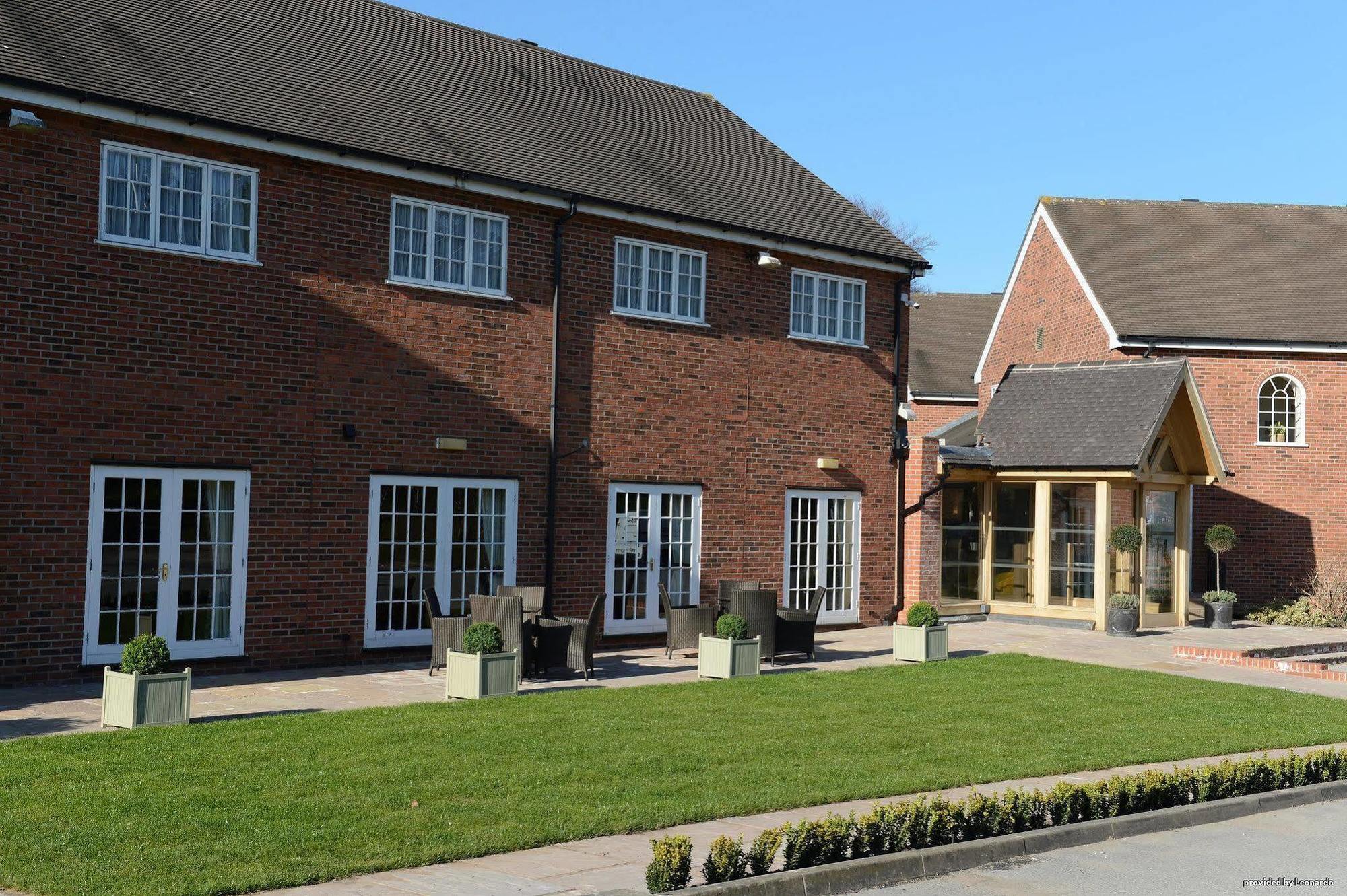 Manor House Hotel & Spa, Alsager Eksteriør bilde