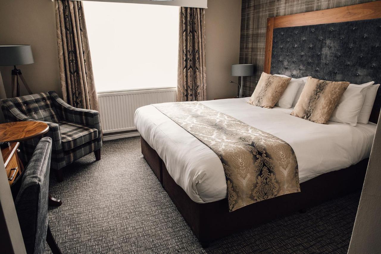 Manor House Hotel & Spa, Alsager Eksteriør bilde